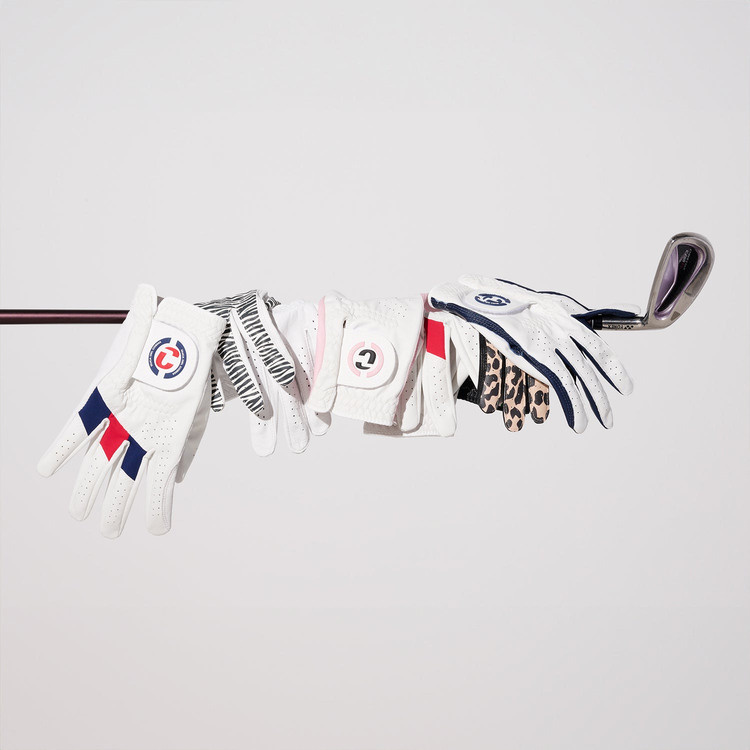 Golf Gloves for Men and Women by Duca del Cosma from Italian Cabretta Leather