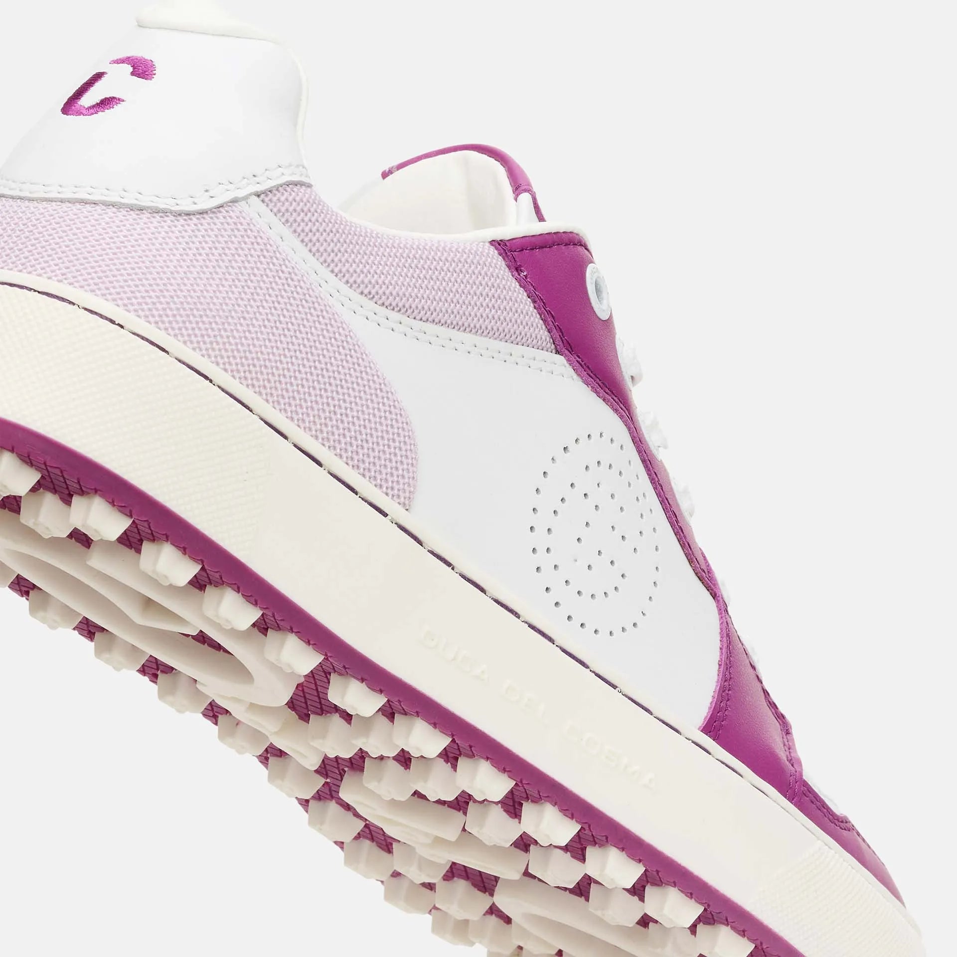 Lilac Womens Golf Trainer 