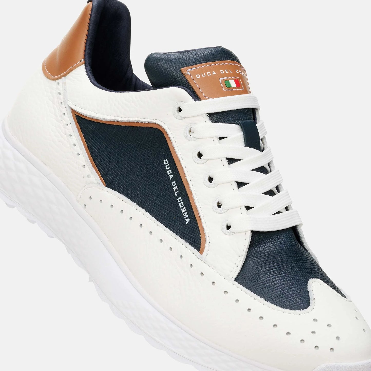 These men's athletic golf shoes showcase our latest ultra-lightweight 